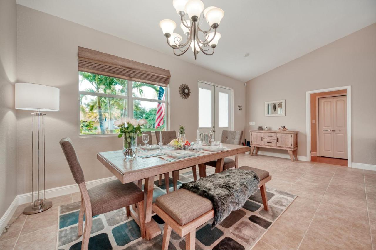 קייפ קורל Villa Holiday Sunrise מראה חיצוני תמונה